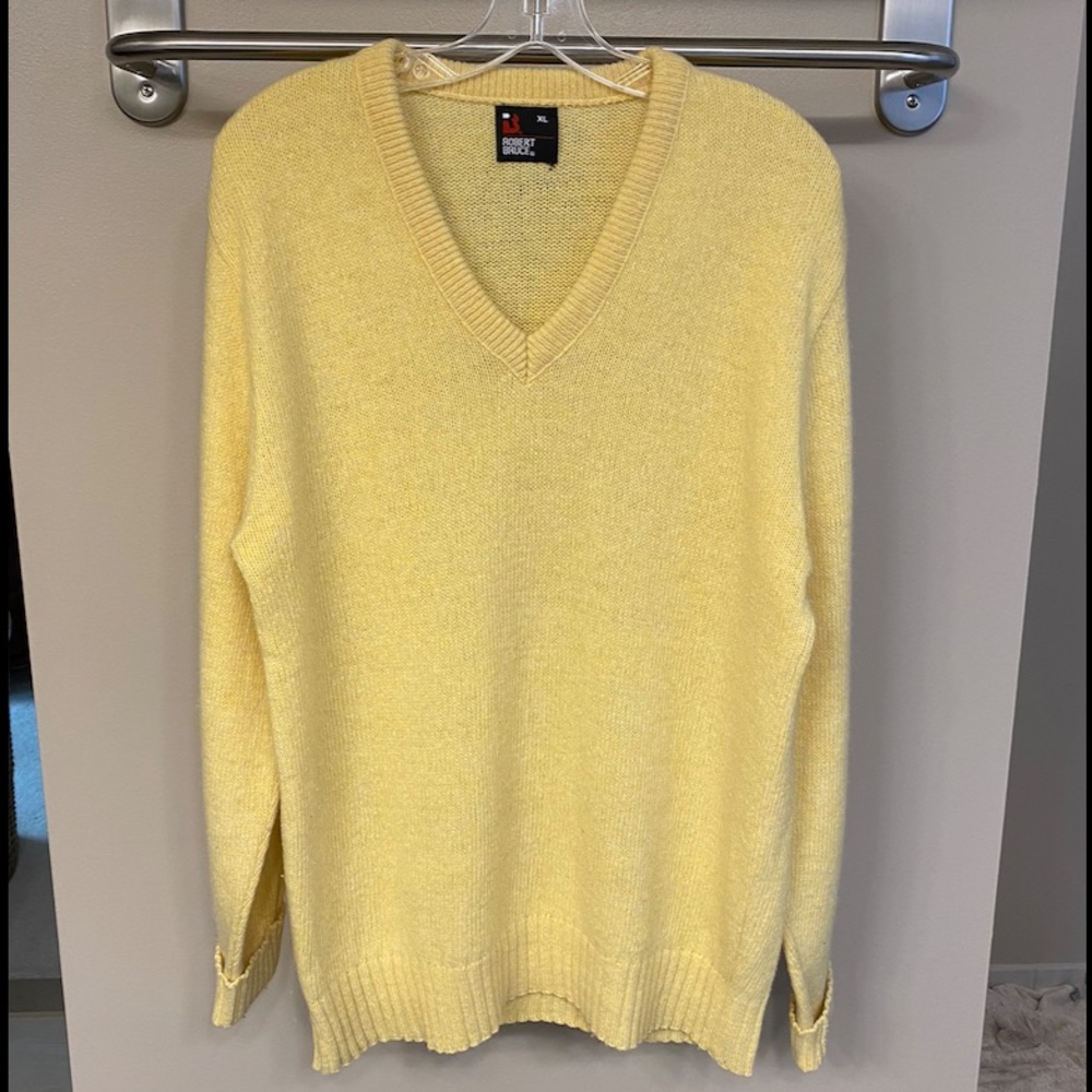 Men’s Yellow Wool Robert Bruce V-Neck Sweater